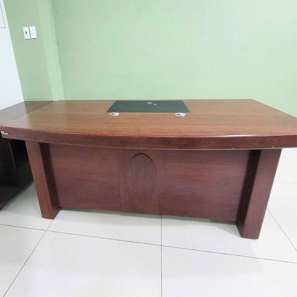 Bàn làm việc văn phòng giám đốc 1m8 cũ