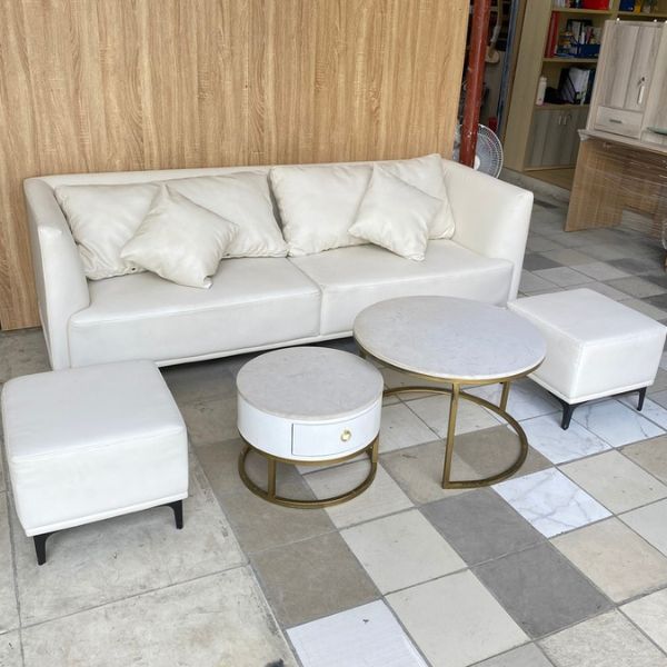 Thanh lý bộ sofa tiếp khách da màu trắng sang trọng