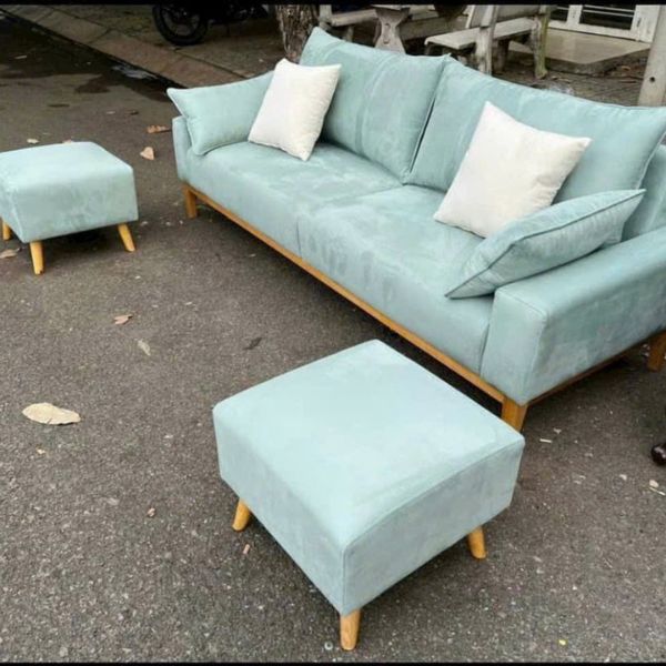 Thanh lý sofa tiếp khách chân gỗ bọc da mới 99%