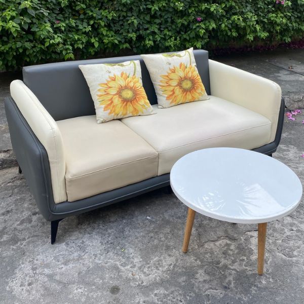 Bộ ghế sofa tiếp khách bọc da kèm bàn như mới