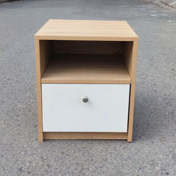 Tab đầu giường 1 ngăn gỗ công nghiệp thanh lý