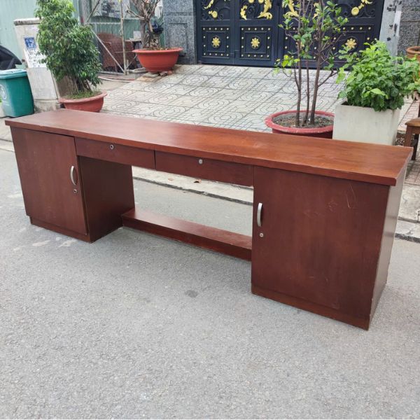 Thanh lý Kệ tivi gỗ công nghiệp dài 2m4 như mới