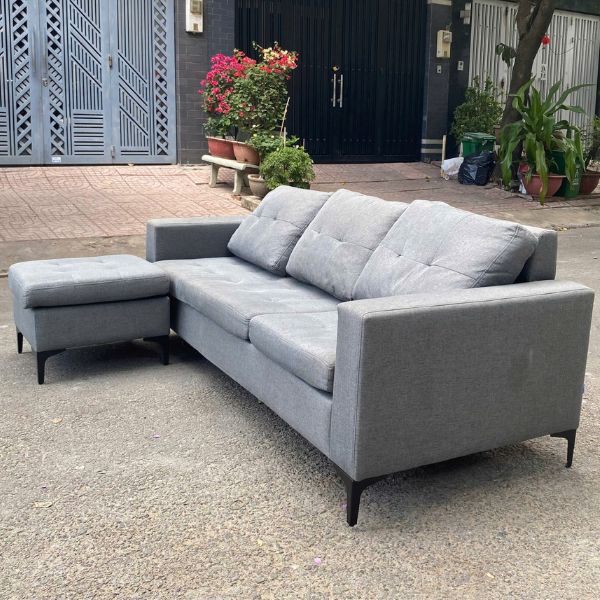 Bộ ghế sofa góc L bọc vải màu xám mới 90%