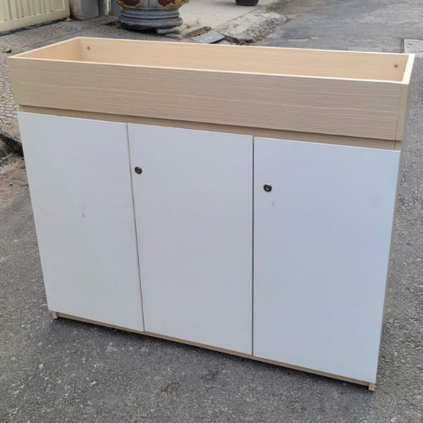 Tủ hồ sơ, tủ tài liệu thấp 1m2 thanh lý