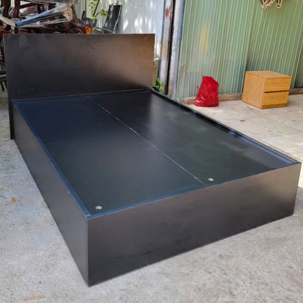 Giường ngủ MDF 1m4 chống ẩm mới 90%