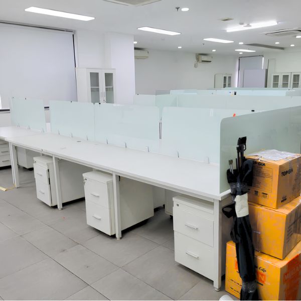 Cụm bàn làm việc 6 chỗ vách ngăn 1m4x3m6 như mới