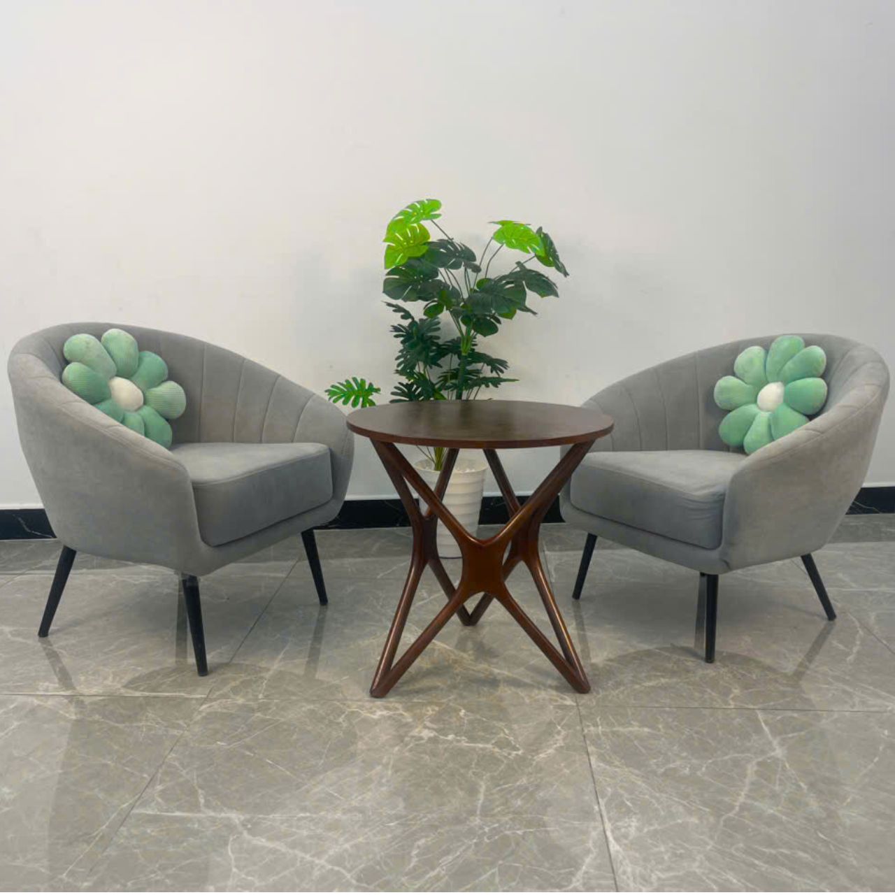 ban-ghe-sofa-cafe-vai