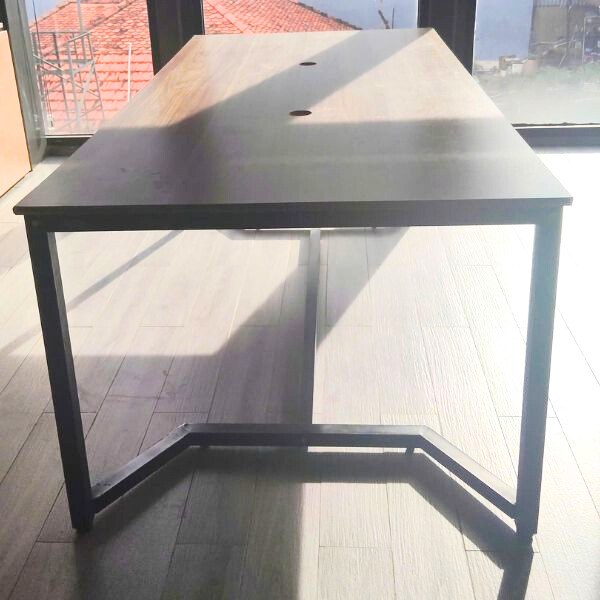 Bàn họp chân sắt 1mx2m dày đẹp thanh lý