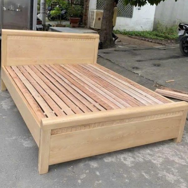 Giường ngủ gỗ sồi 1m6x2m mới 90% giá rẻ