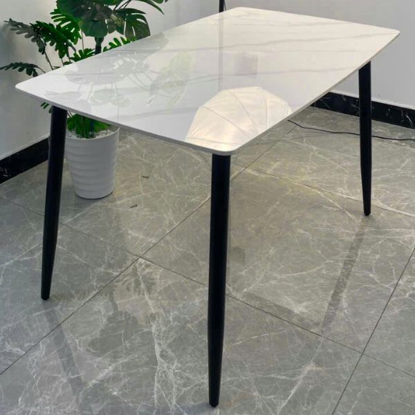 Bàn ăn mặt đá Ceramic cao cấp cho gia đình