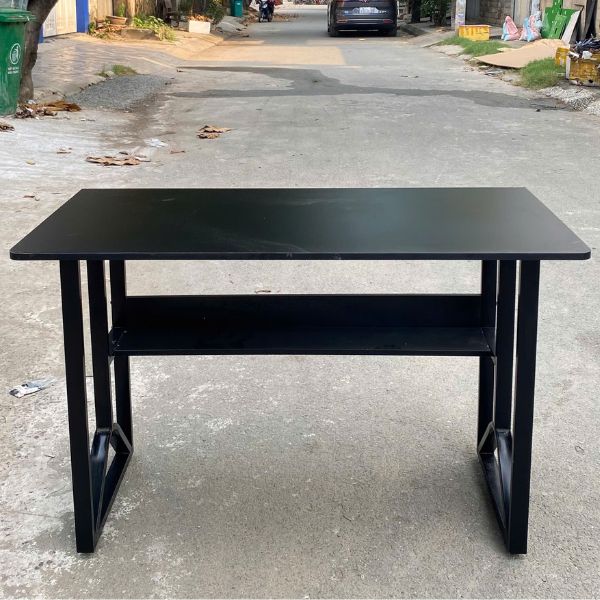 Thanh lý bàn làm việc 1m2 chân sắt dày dặn như mới