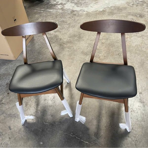 Ghế cafe gỗ tự nhiên phong cách Anh sang trọng