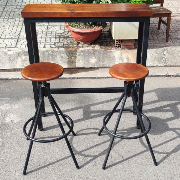 Ghế quầy bar xoay mặt gỗ khung sắt thanh lý