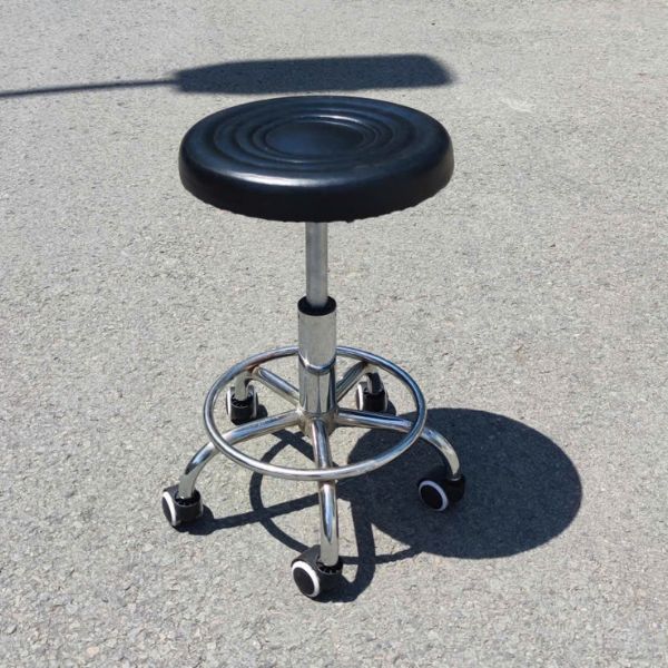 Ghế xoay nệm tròn spa cũ đẹp