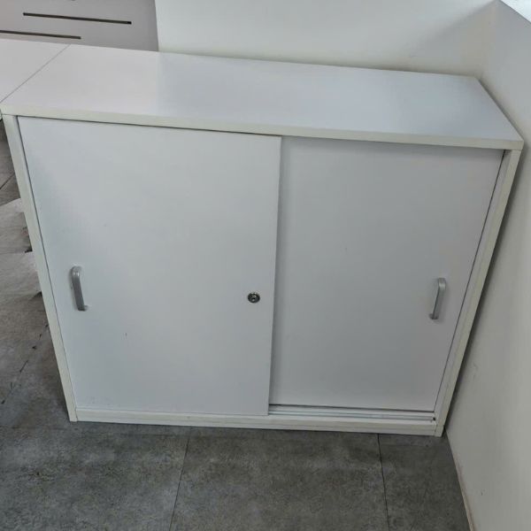 Thanh lý tủ hồ sơ văn phòng 2 cửa trượt như mới