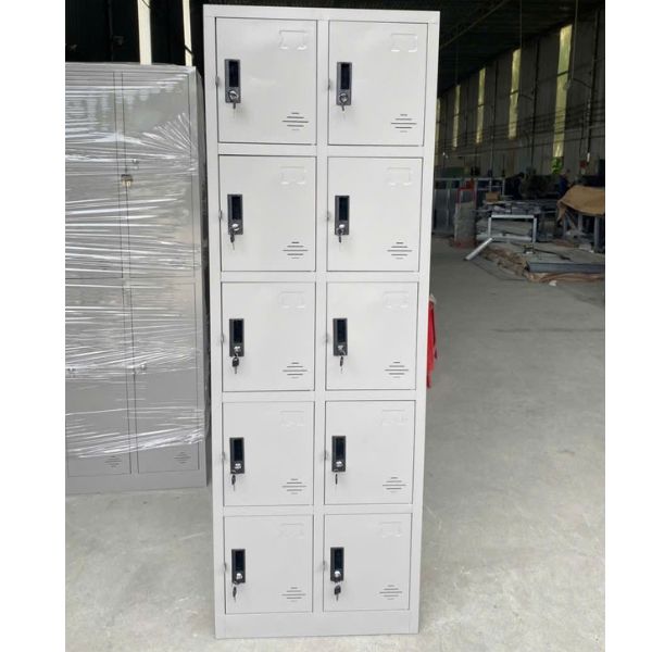 Tủ sắt locker văn phòng 10 ngăn cánh mở mới 99%