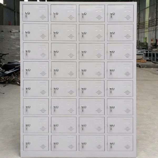Thanh lý tủ locker sắt văn phòng 32 ô mới 99%